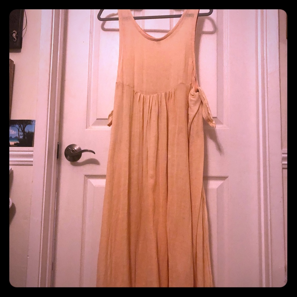 Peach cotton flowy maxi ties on both sides